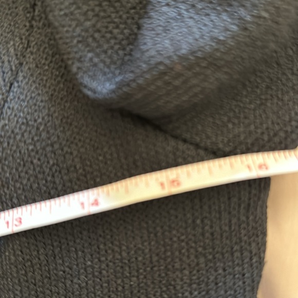 ST JOHN COLLECTION By Marie Gray beautiful blazer in excellent condition. - Picture 7 of 8